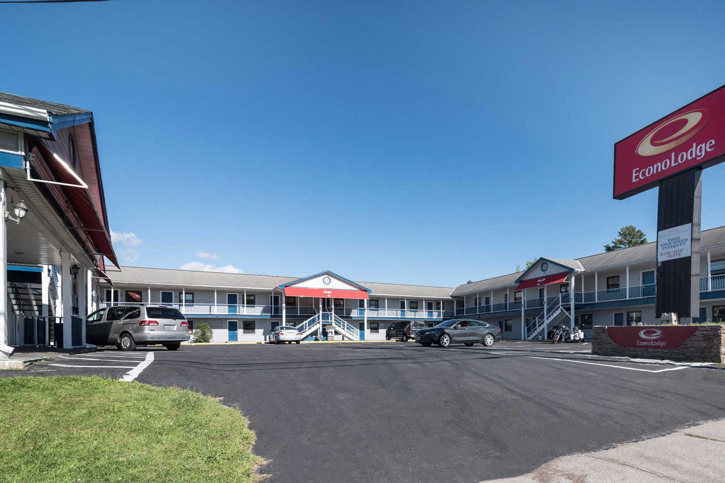 Econo Lodge Rutland City Near Hwy 7 Extérieur photo