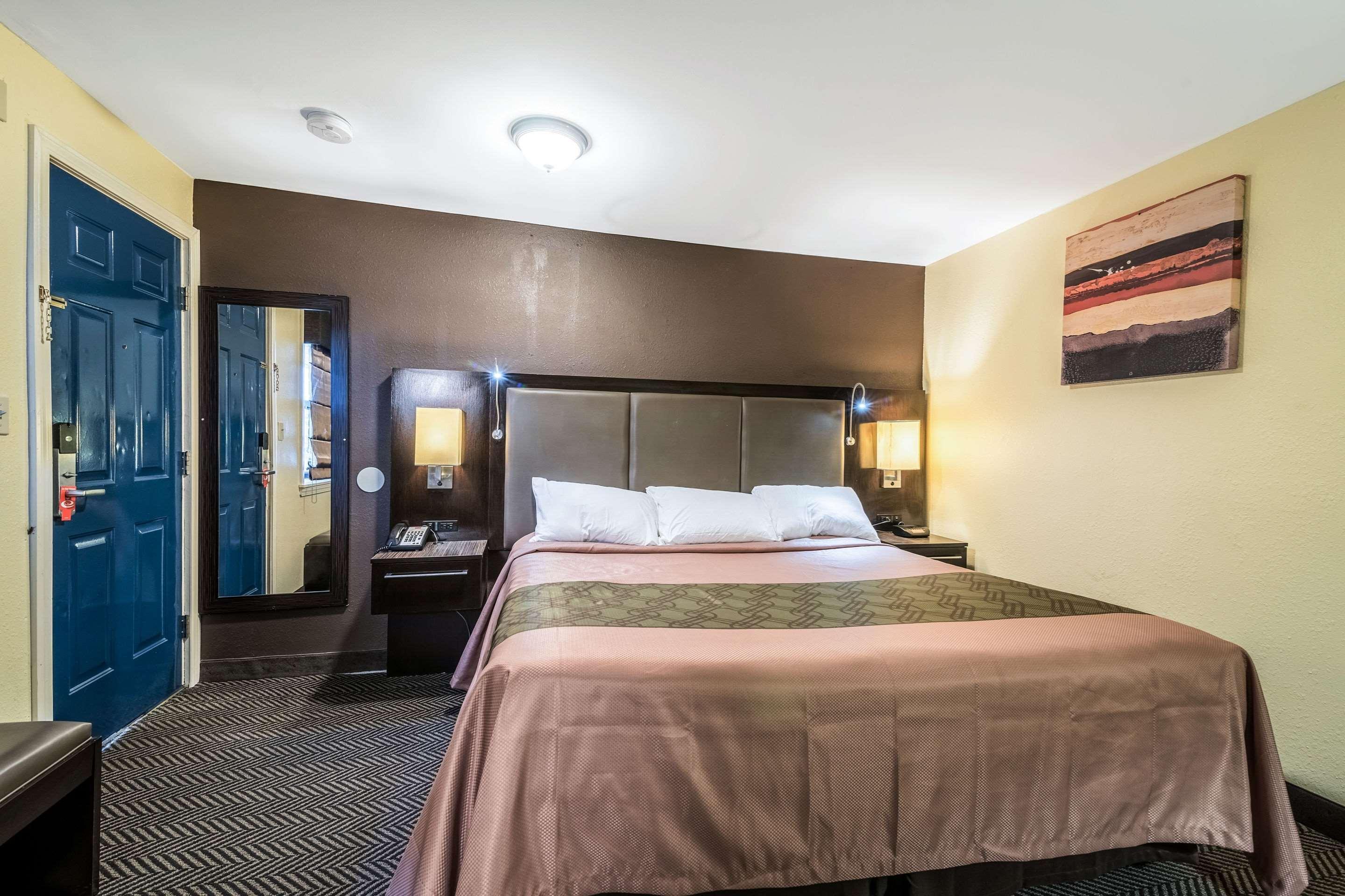 Econo Lodge Rutland City Near Hwy 7 Extérieur photo