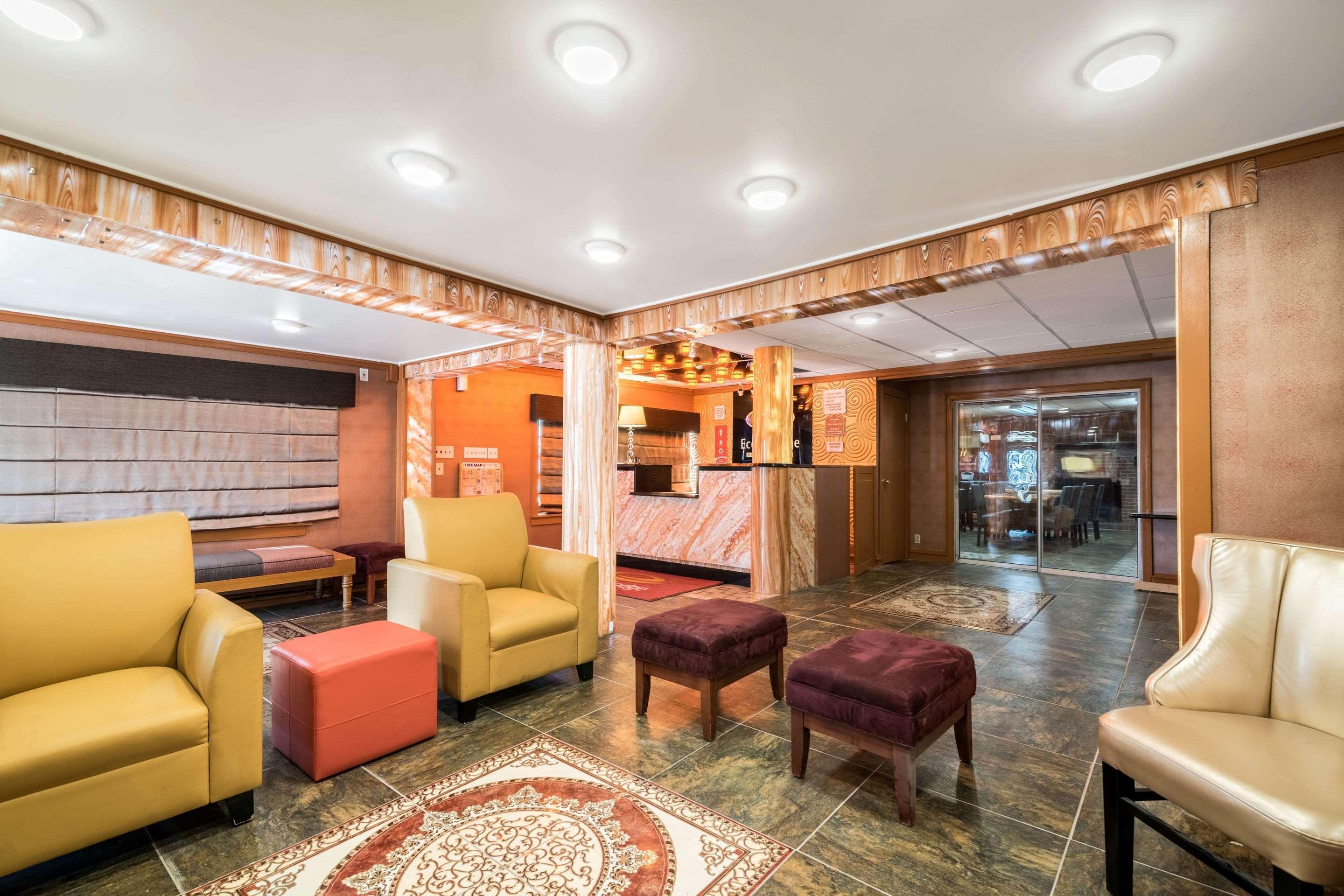 Econo Lodge Rutland City Near Hwy 7 Extérieur photo