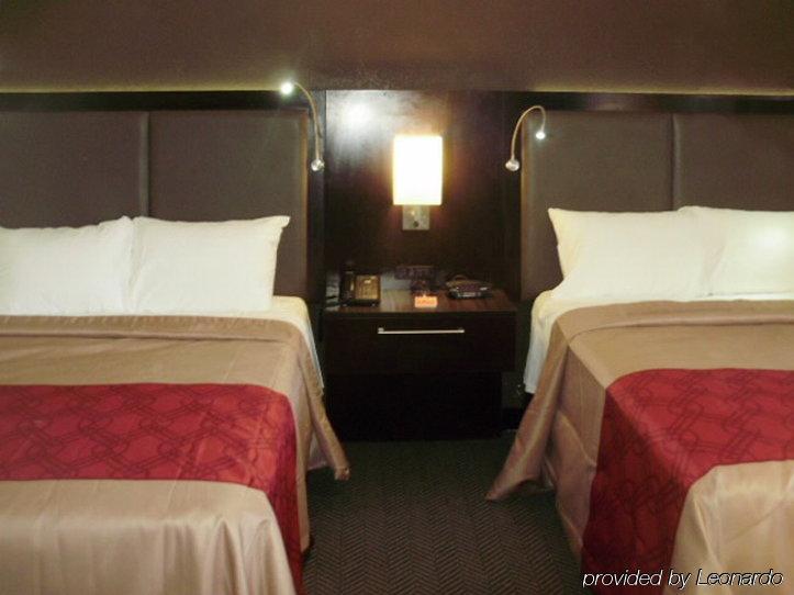Econo Lodge Rutland City Near Hwy 7 Extérieur photo